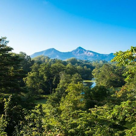ホテル 休暇村裏磐梯 北塩原村 エクステリア 写真