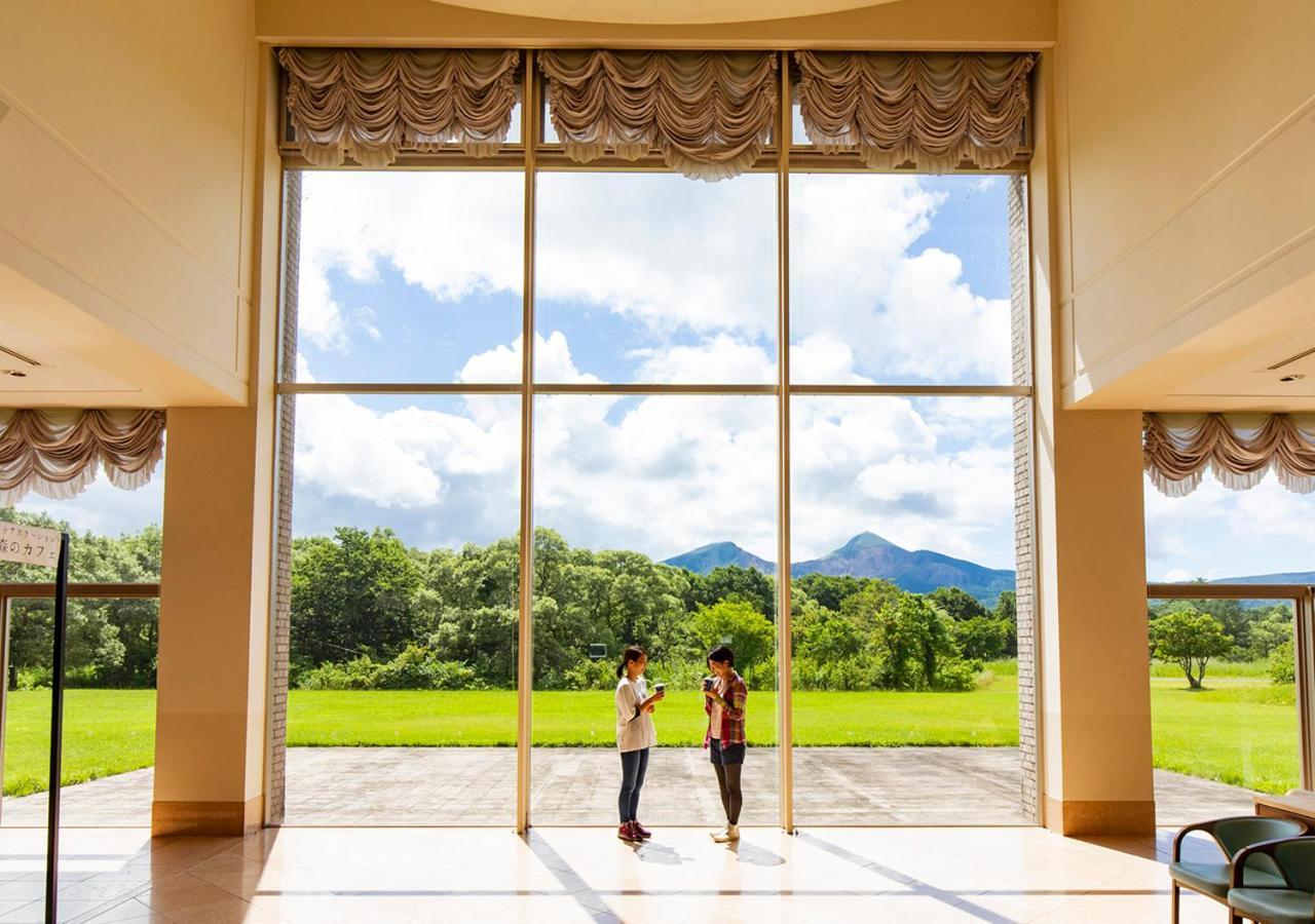 ホテル 休暇村裏磐梯 北塩原村 エクステリア 写真
