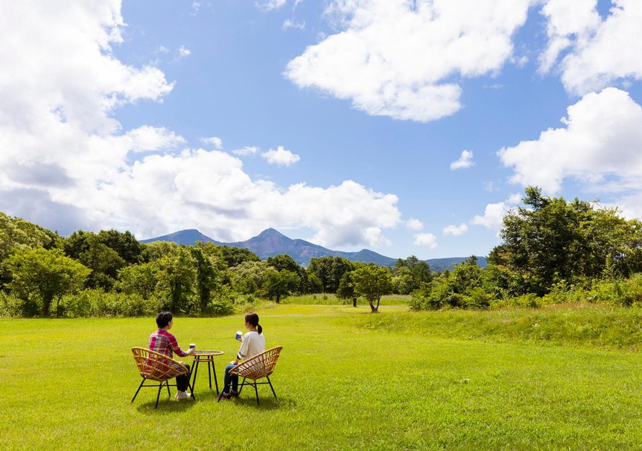 ホテル 休暇村裏磐梯 北塩原村 エクステリア 写真